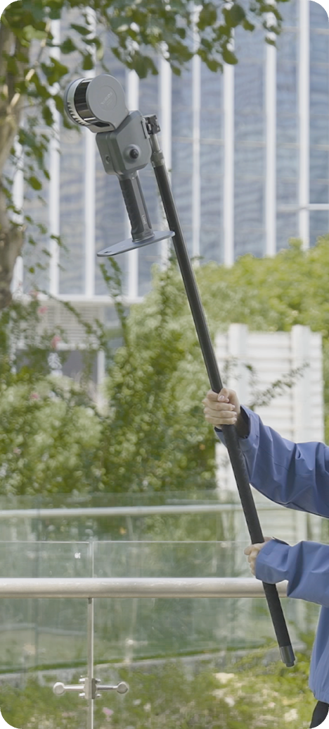 Lixel L2 Pro extension pole in use